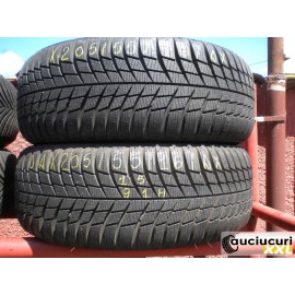 Cauciucuri 205/55/16 Bridgestone pentru iarna 2 bucati aproape noi